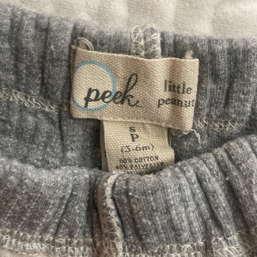 Peek Matching Set - Picture 3 of 8